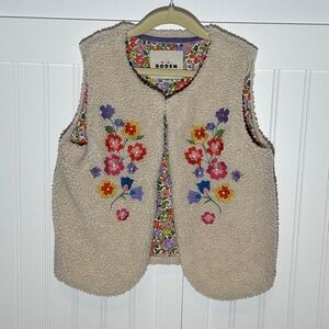 Mini Boden Cream Natural Embroidered Borg Gilet Vest Girls Size 9-10
